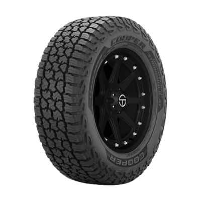 Cooper Tire DISCOVERER STRONGHOLD AT Tire 235 80 17 R17